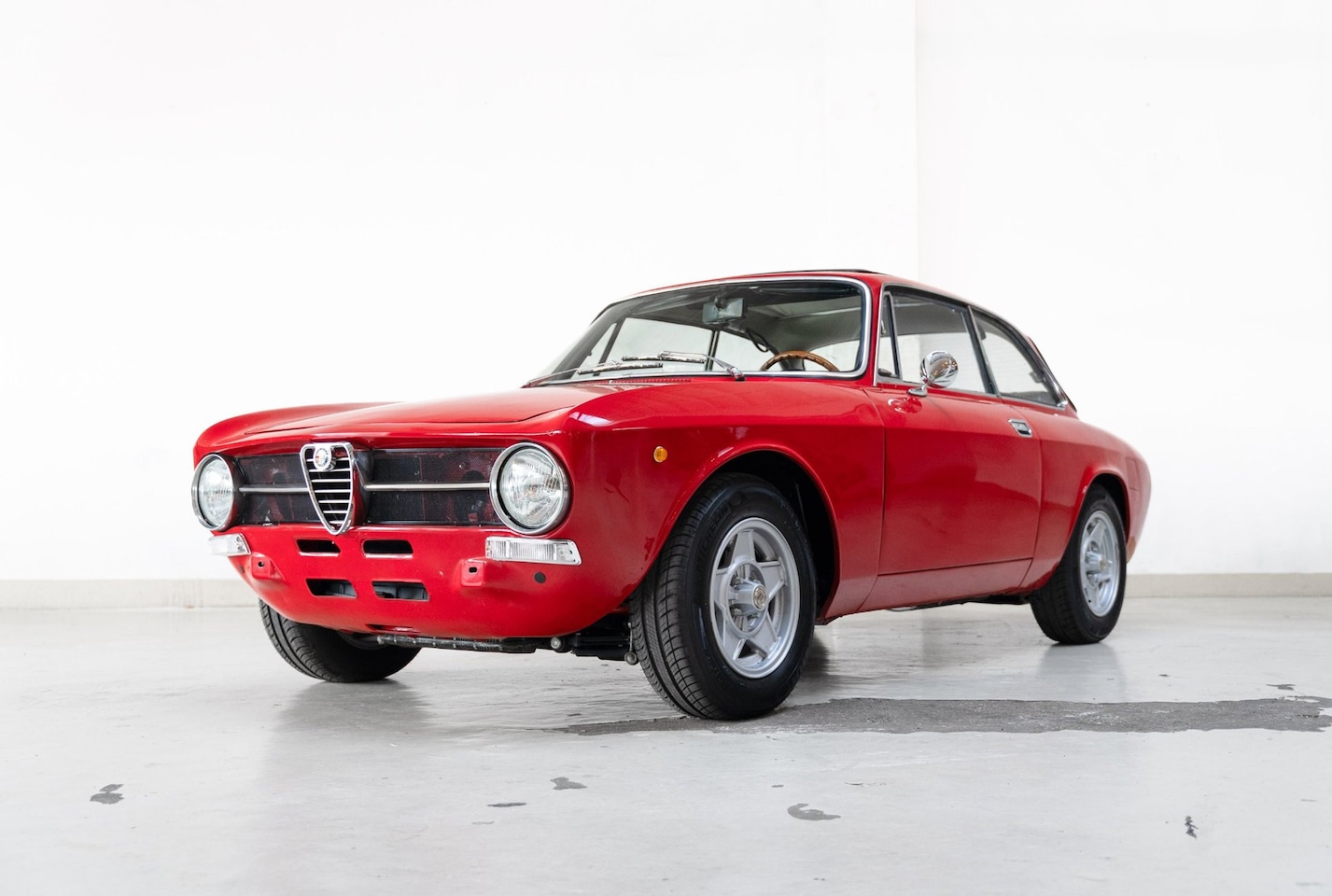 Alfa Romeo GT - 1.6 Junior - Nut & Bolt Restoration - Sunroof - Bilstein - - AutoWereld.nl