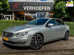 Volvo S60 - 2.0 D4 Polar+ Dynamic - STUUR / STOEL VERWARMING - LEDER - NAVIGATIE - XENON - CLIMATE / C