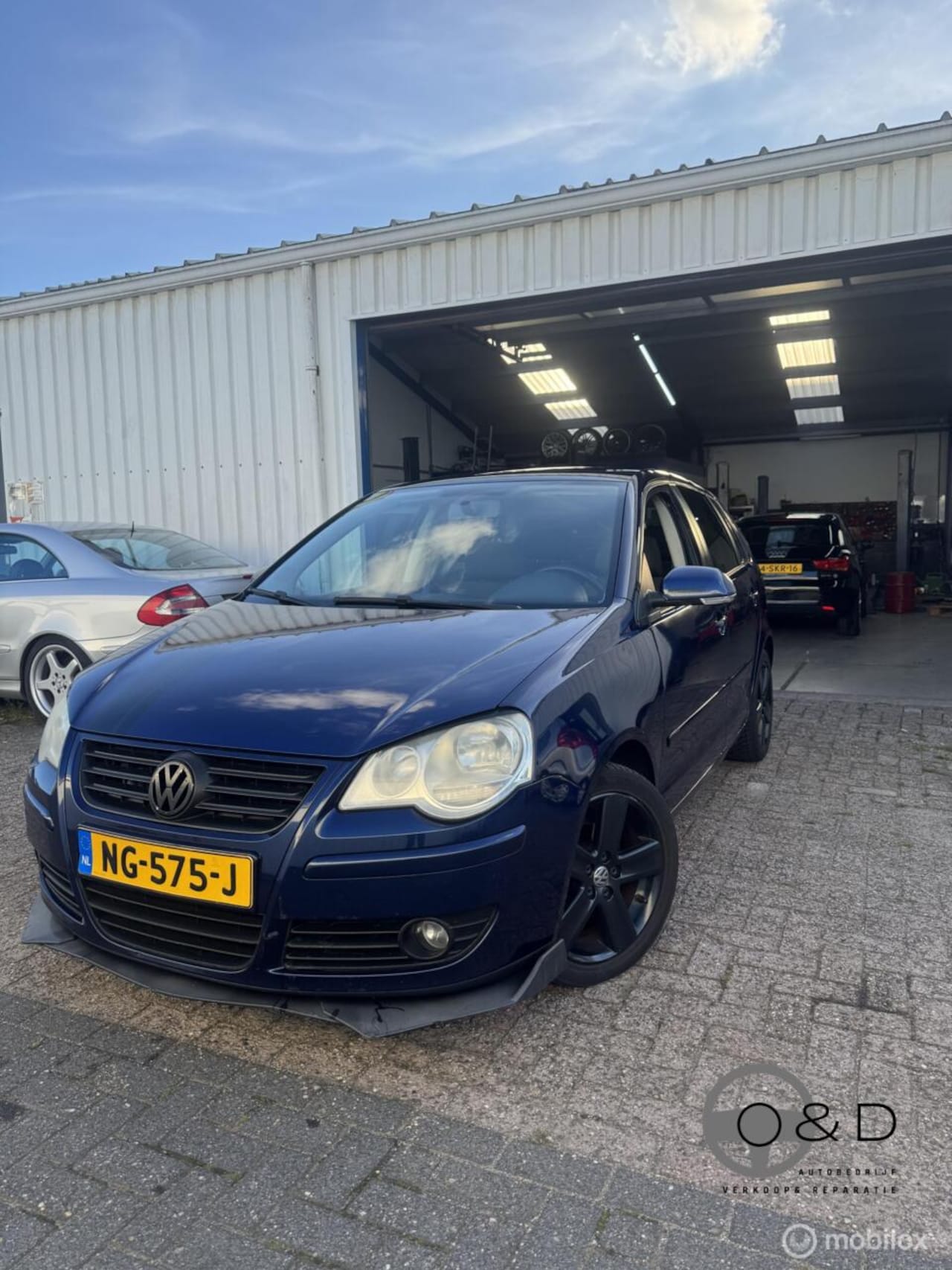 Volkswagen Polo - 1.4-16V Sport | LED | 5 Deurs | APK | Uniek - AutoWereld.nl