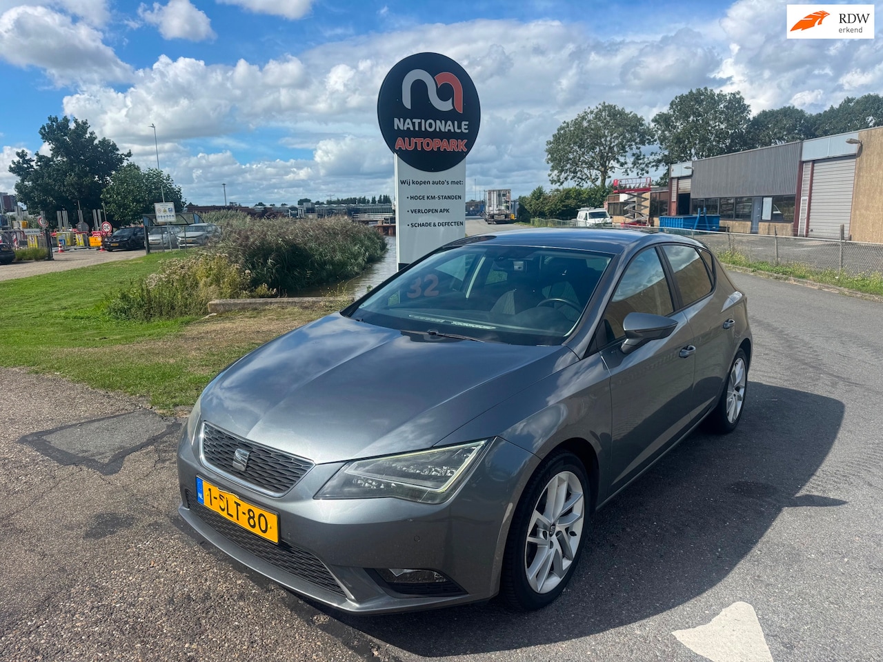 SEAT Leon - | 2013 | 1.4 TSI Style Business | Export en Handel - AutoWereld.nl