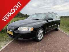 Volvo V70 - 2.4 Momentum volledig dealer onderhouden