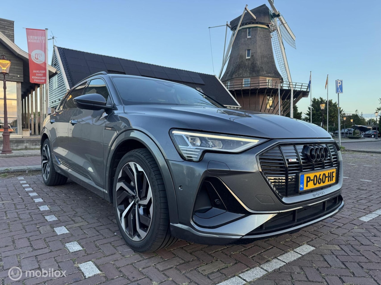 Audi e-tron - 55 quattro S edition 95 kWh - AutoWereld.nl