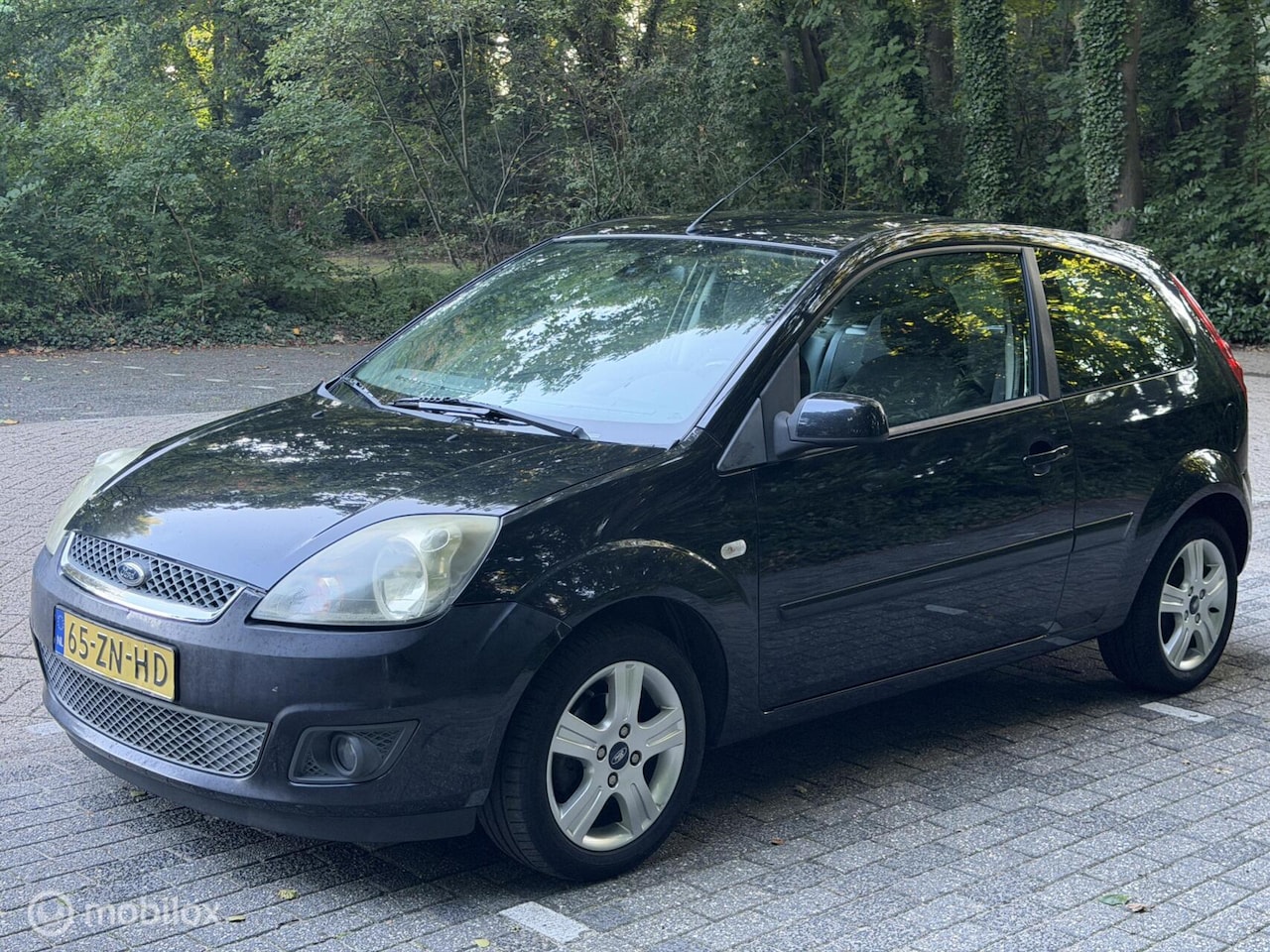 Ford Fiesta - 1.3-8V Futura XL Trekhaak Clima PDC - AutoWereld.nl