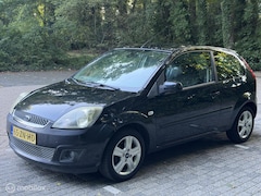 Ford Fiesta - 1.3-8V Futura XL Trekhaak Clima PDC