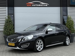 Volvo V60 - 1.6 T4 Kinetic Schuifdak | Trekhaak | Leder | Stoelverwarming | Memory | Xenon | Camera |