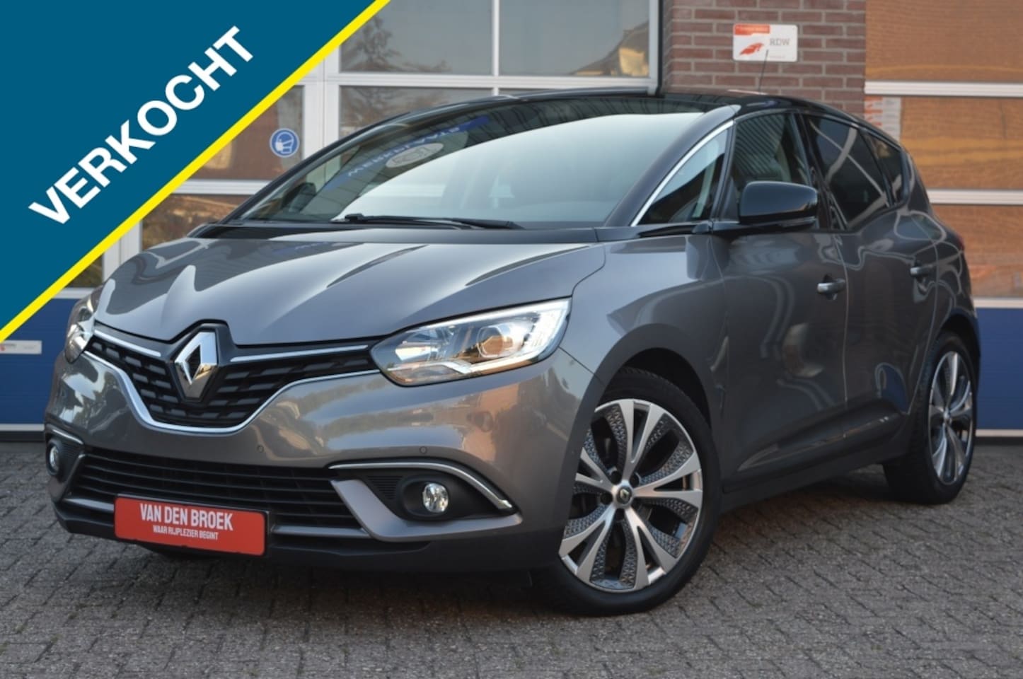 Renault Scénic - 1.3 TCe Intens | CAMERA - PDC - AutoWereld.nl