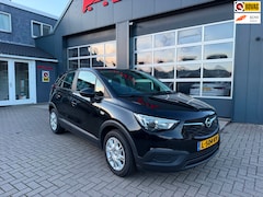 Opel Crossland X - 1.2 Selection / Cruise / Stoelverw. / Stuurverw. / Onderhoud kompleet