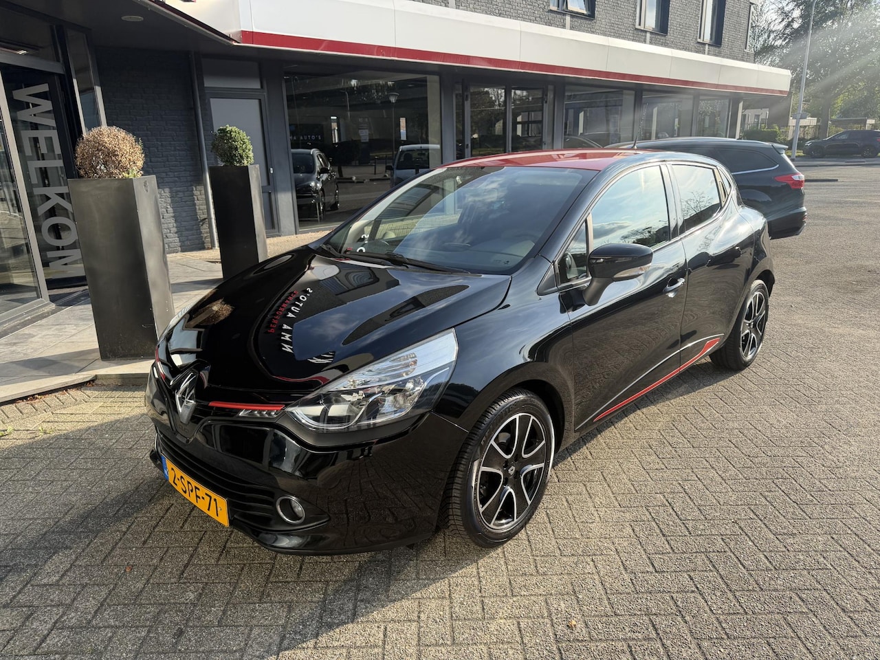 Renault Clio - 0.9 TCe Dynamique Keyles GO, Cruise, Bluetooth, NAP, 2e Eigenaar, Luxe Uitvoering - AutoWereld.nl