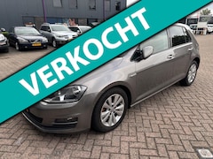 Volkswagen Golf - 1.6 TDI Highline BlueMotion