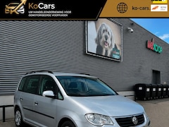 Volkswagen Touran - Apk / Automaat / Airco / Trekhaak