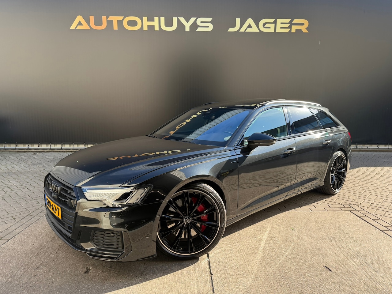 Audi A6 Avant - 55 TFSI e Quattro Competition ABT Pano 360 Alcantara B&O Memory Dodehoek Virtual - AutoWereld.nl