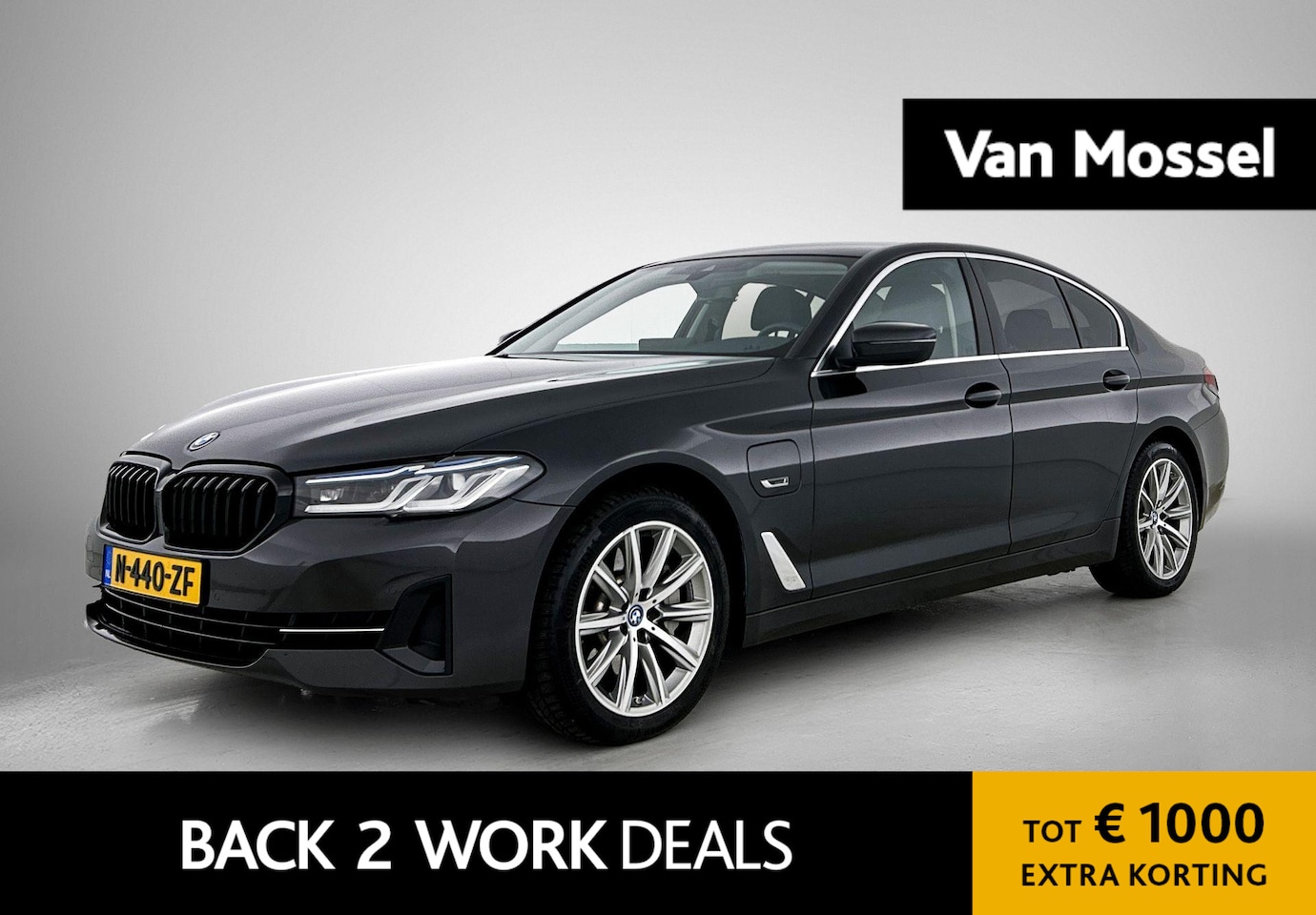 BMW 5-serie - 520e Business Edition Plus | APPLE CARPLAY | LASER LIGHT | STOELVERWARMING | NAVIGATIE | B - AutoWereld.nl