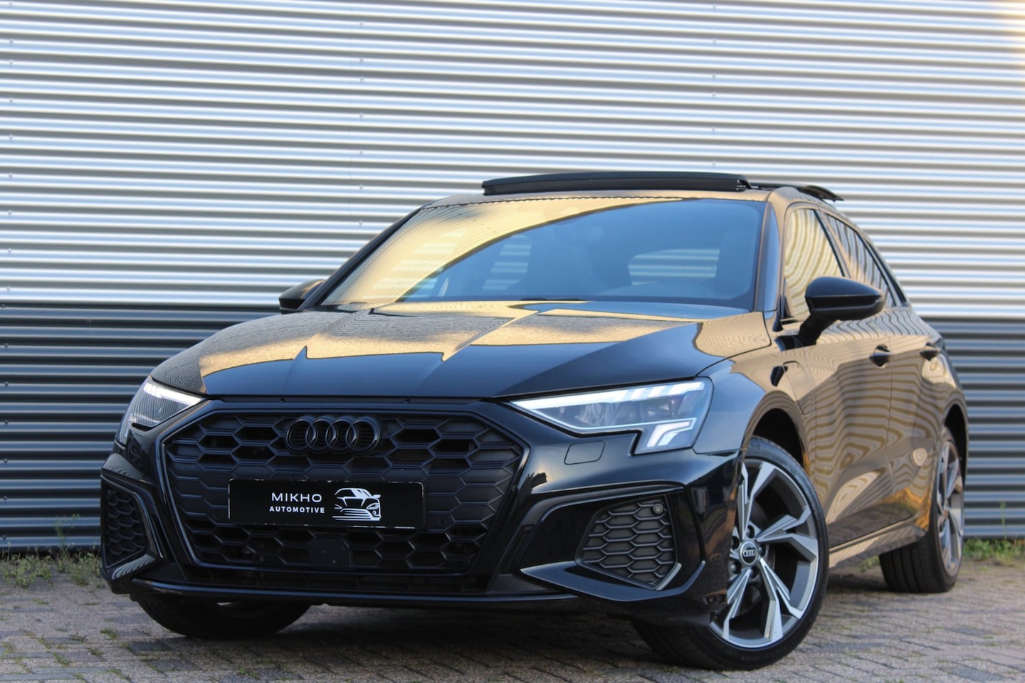 Audi A3 Sportback - 45 TFSI e 3x S-Line Competition | Pano | B&O | RS Zetels | Elektrische stoelverstelling | - AutoWereld.nl