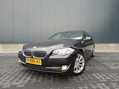 BMW 5-serie - 523i High Executive | 6 cilinder | Schuif/kanteldak | Trekhaak | Lederen bekleding