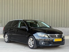Peugeot 308 SW - 1.2 PureTech Blue Lease Executive / Pano / line assist / NAP