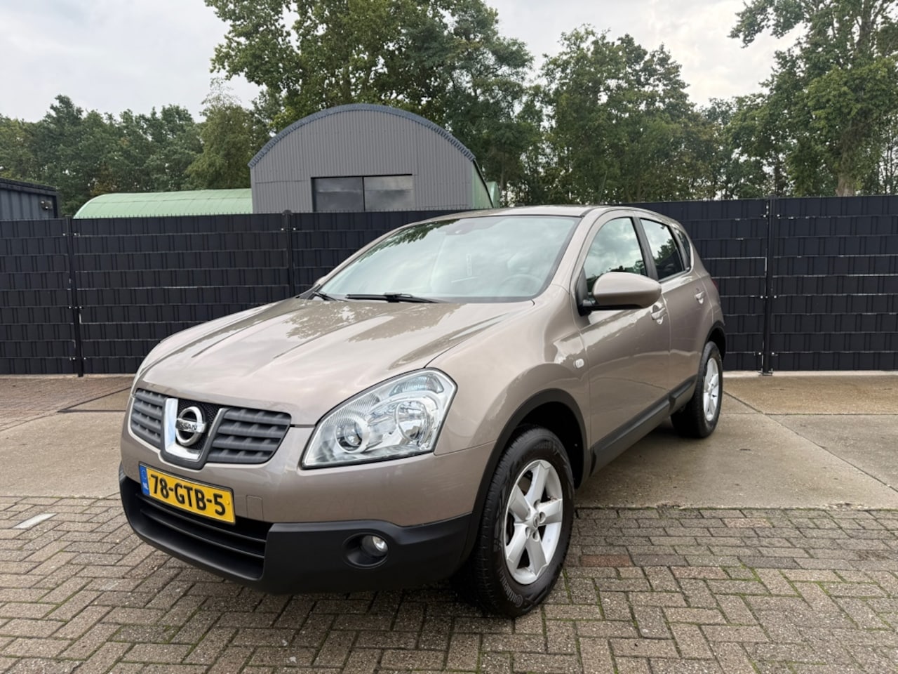 Nissan Qashqai - 2.0 Acenta Airco - AutoWereld.nl