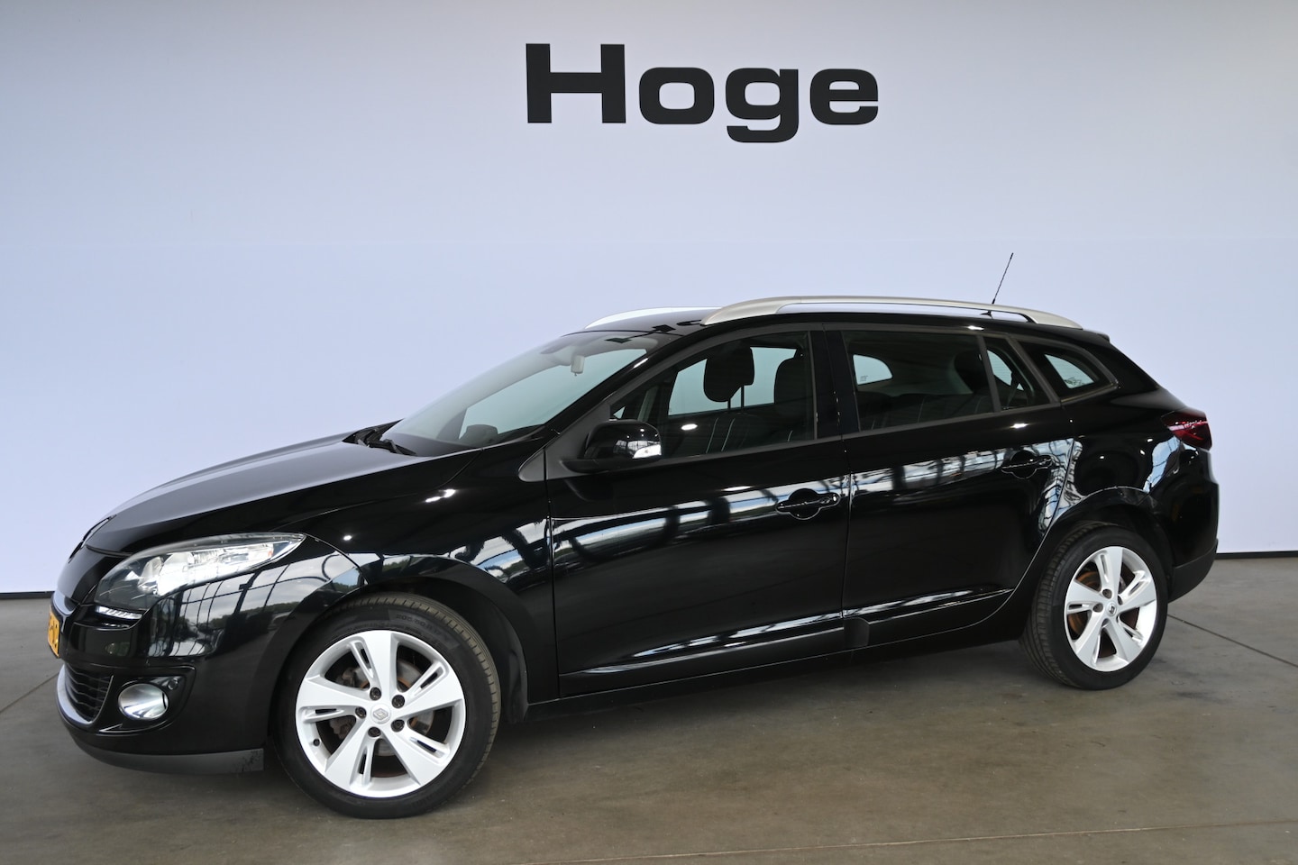 Renault Mégane Estate - 1.2 TCe Authentique Nap! Clima Navigatie Cruise Pdc Goed Onderhouden! Inruil Mogelijk! - AutoWereld.nl
