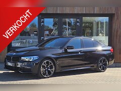 BMW 5-serie - 530e iPerformance High Executive stoel/stuurverwarming. alcantara. m sport velgen. camera
