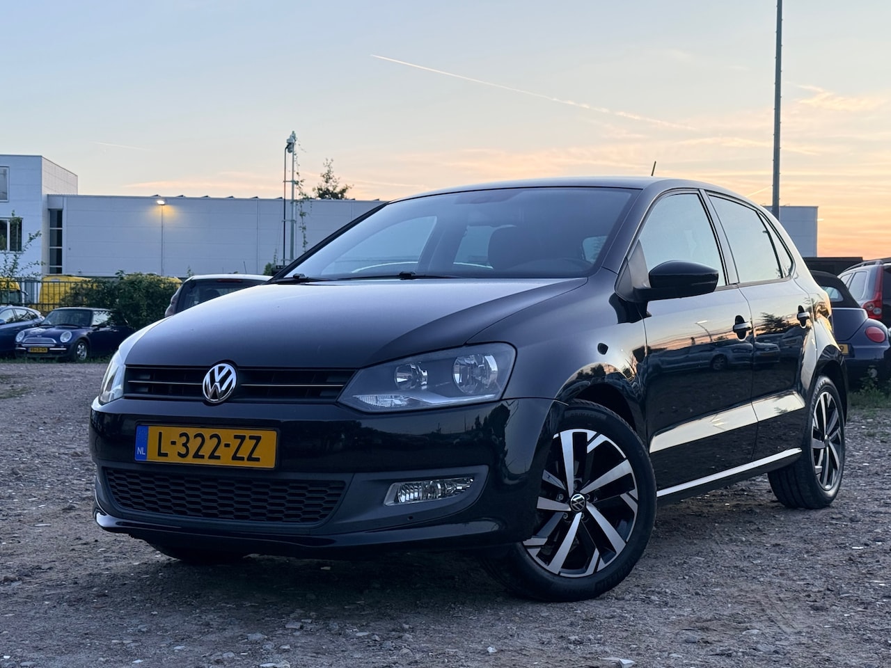 Volkswagen Polo - 1.2 TSI Comfortline/6BAK/NAVI - AutoWereld.nl