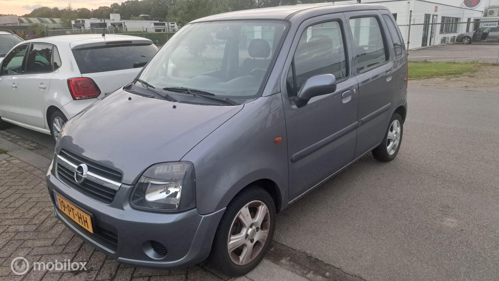 Opel Agila - 1.2-16V Temptation 1.2-16V Temptation - AutoWereld.nl