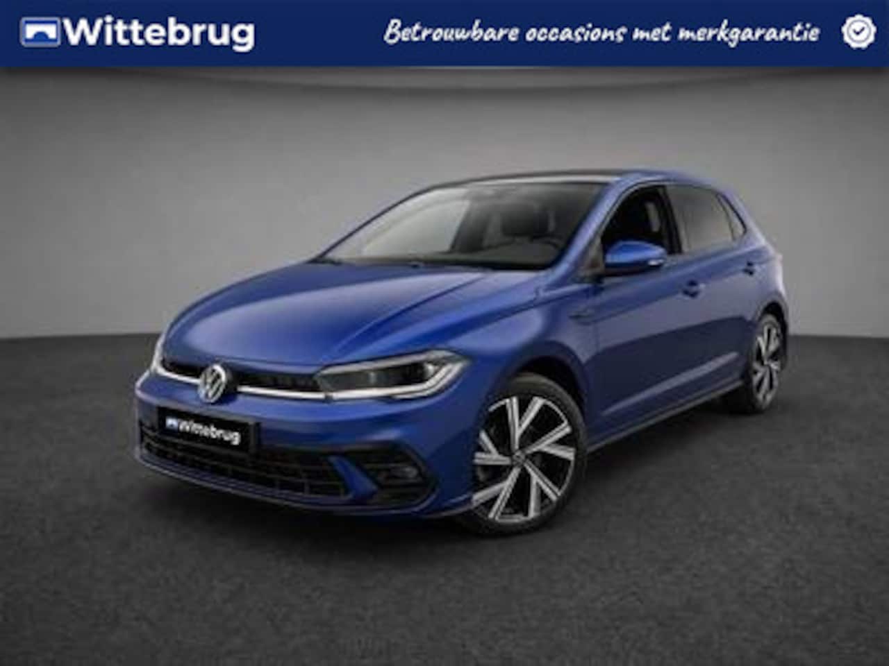 Volkswagen Polo - 1.0 TSI 110pk R-Line DSG Automaat / Panorama schuifk dak / Navigatie / LM 17 inch / IQ Led - AutoWereld.nl