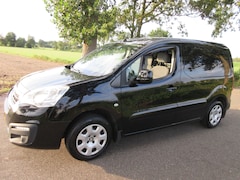 Peugeot Partner - 120 1.6 BlueHDi 100 L1 Première Peugeot Partner 1.6 Blue HDI 100 L1 3 zits Marge 3-Zits Zwart Mett. 2016 euro 6