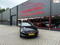 Volvo V60 - 2.4 D5 Twin Engine R-Design / Automaat / Leder / Stoelverw./ Trekhaak / Plug In Hybrid / N