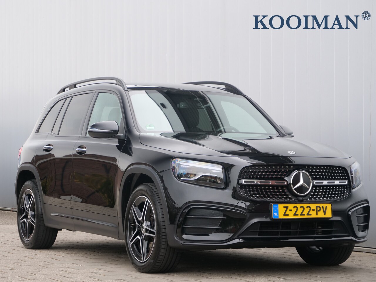 Mercedes-Benz GLB - 200 AMG Line 164 Pk Automaat Navi / DAB / Apple Carplay / Camera - AutoWereld.nl