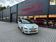 Peugeot 5008 - 1.6 e-HDi Style 5p. / Automaat / Navi / Trekhaak / Leder / Stoelverw./ 5P / Pano / Cruise