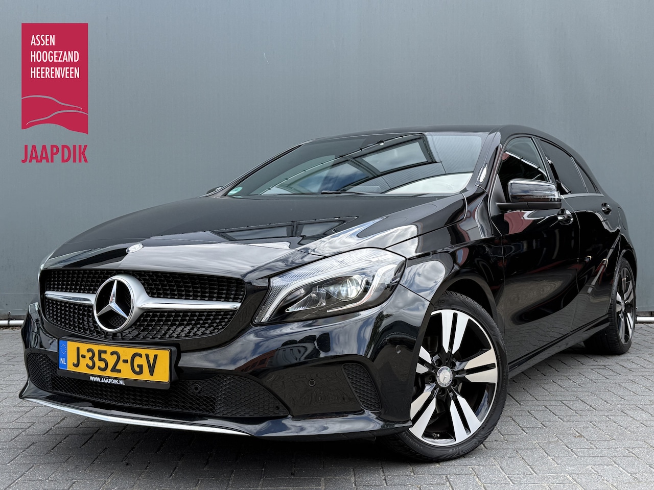 Mercedes-Benz A-klasse - BWJ 2016 180 AMG 123 PK Night Edition Plus AUTOMAAT | FULL LED | HALF LEDER | STOELVERW. | - AutoWereld.nl