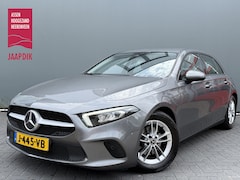 Mercedes-Benz A-klasse - BWJ 2020 180 136 PK Luxury Line AUTOMAAT | TREKHAAK | STOELVERW. | FULL LED | CAMERA | CAR