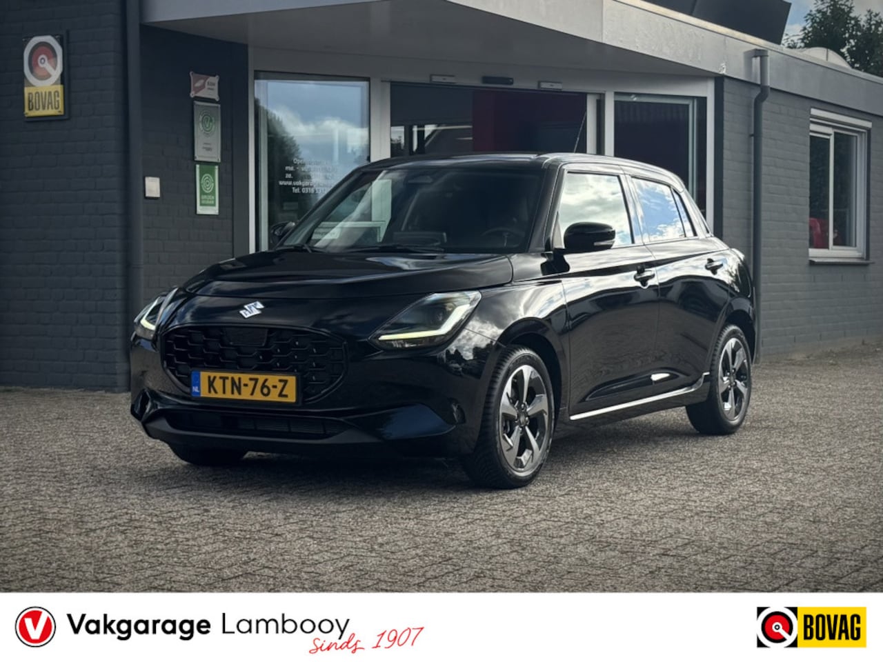 Suzuki Swift - 1.2 Style SmartHybrid Automaat Navi Camera Adaptive-cruise - AutoWereld.nl