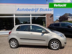 Toyota Yaris - 1.33 VVT-i Aspiration 5 Deurs 131.000 km