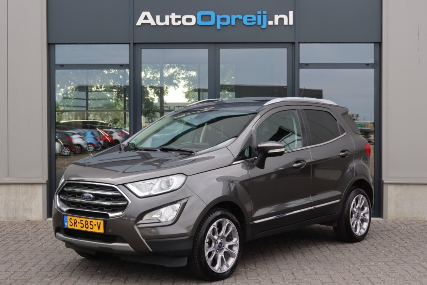 Ford EcoSport - 1.0 Ecoboost AUTOMAAT Titanium 125pk Clima, NAVI, Camera, schuif/kanteldak, Winter Pack - AutoWereld.nl