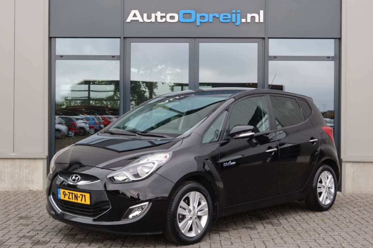 Hyundai ix20 - 1.4I GO! Airco, Navigatie, Camera - AutoWereld.nl