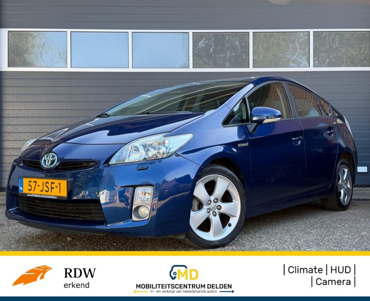 Toyota Prius - 1.8 DYNAMIC / HUD / Camera / Navi / - AutoWereld.nl