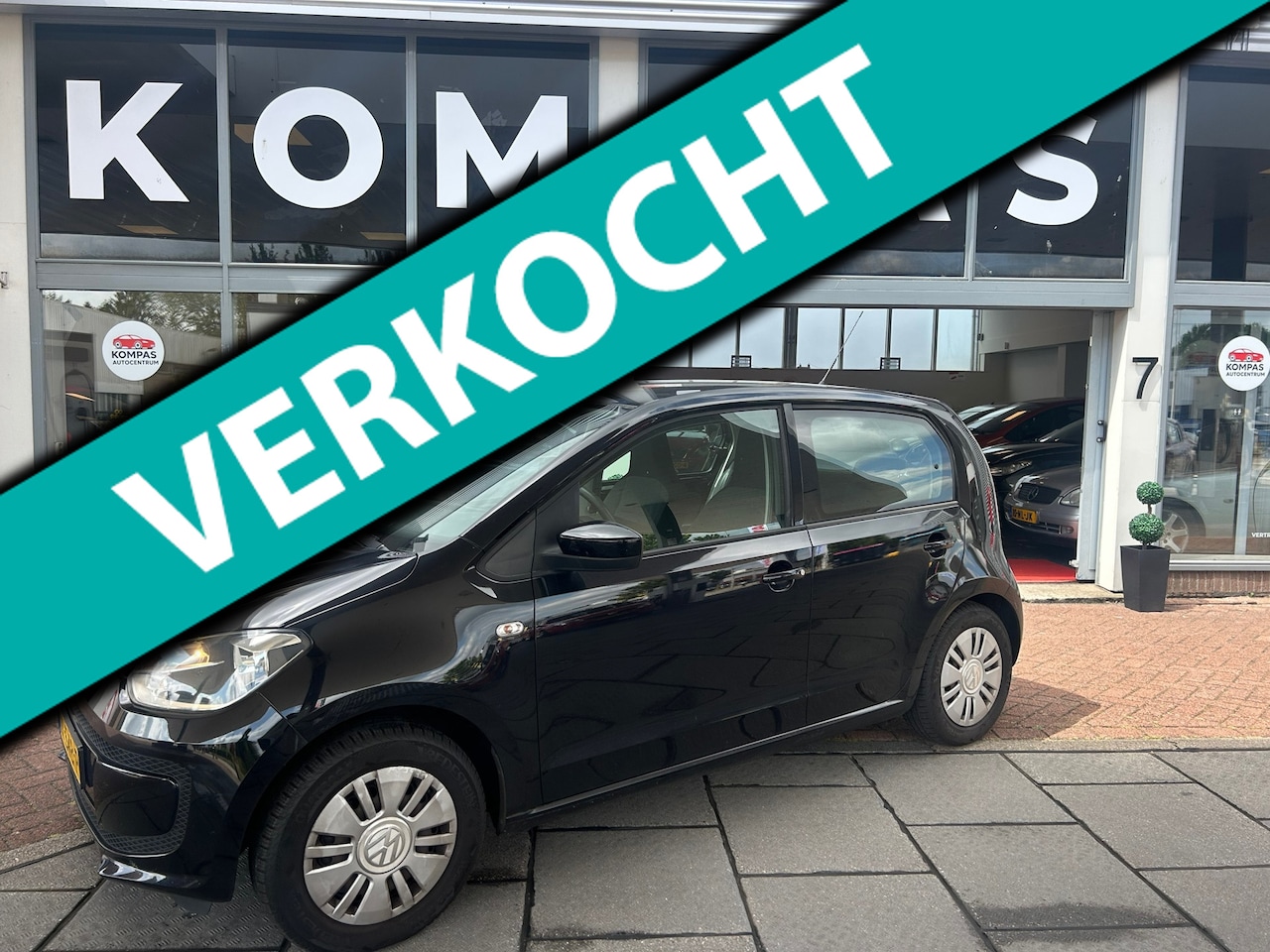 Volkswagen Up! - 1.0 |Nw.DistributieRiem|5DRS|AIRCO|P.Sensor|Cruise|Aux|APK - AutoWereld.nl