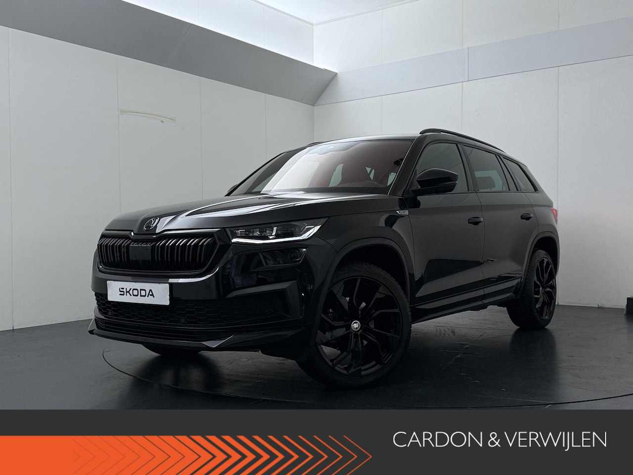 Skoda Kodiaq - 1.5 TSI Sportline Business | 150 PK | Automaat | Achteruitrijcamera | Cruise control | Cli - AutoWereld.nl