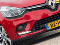 Renault Clio Estate - 0.9 TCe Limited| Rouge Flamme | Airco | Cruise Control | Zuinig & Ruim | Keurig