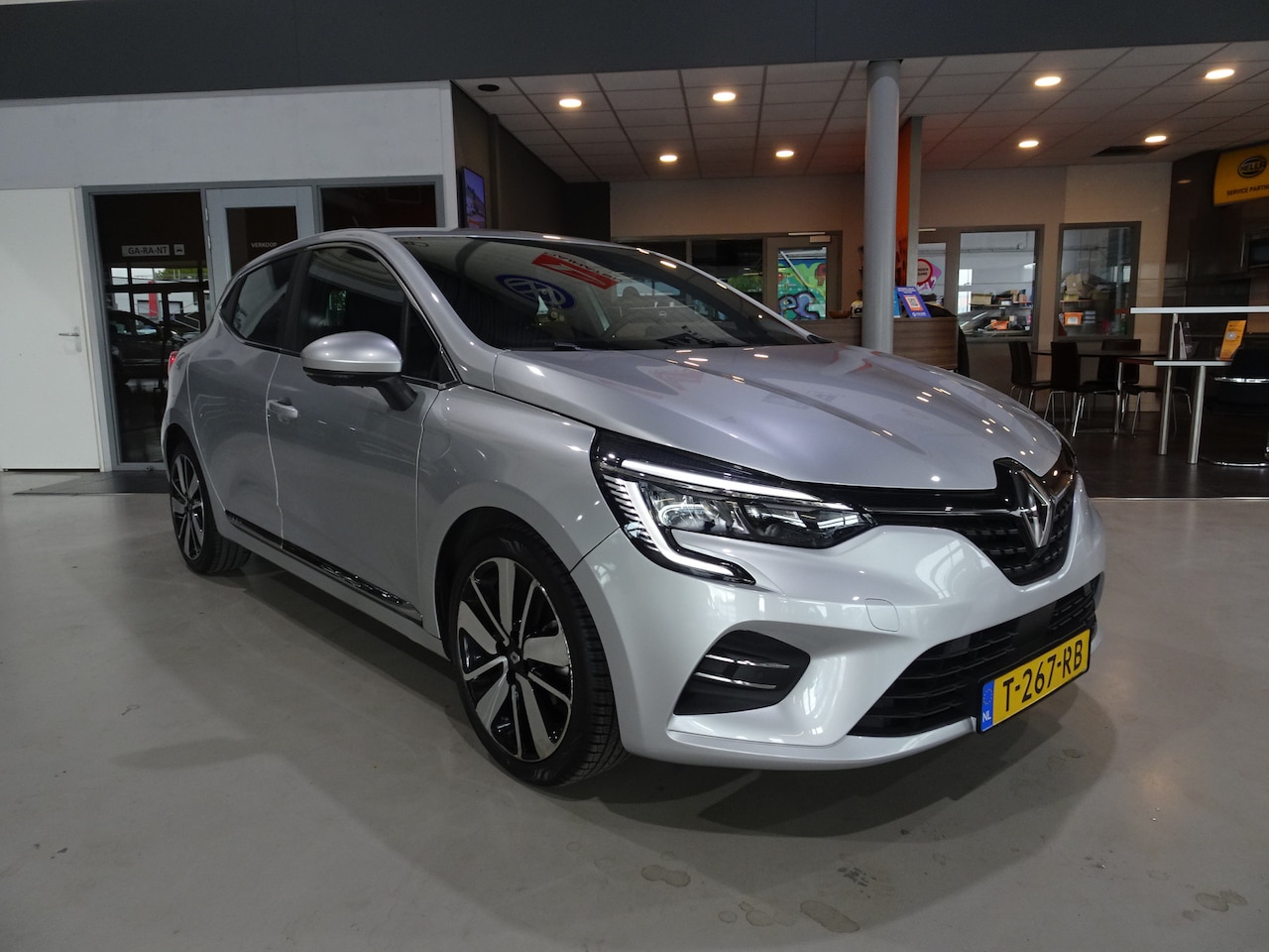 Renault Clio - 1.0 TCe Intens Carplay | Navi | 360 Camera | Cruise - AutoWereld.nl