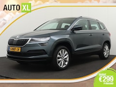 Skoda Karoq - 1.5 TSI 150PK Business Trekhaak Carplay Camera
