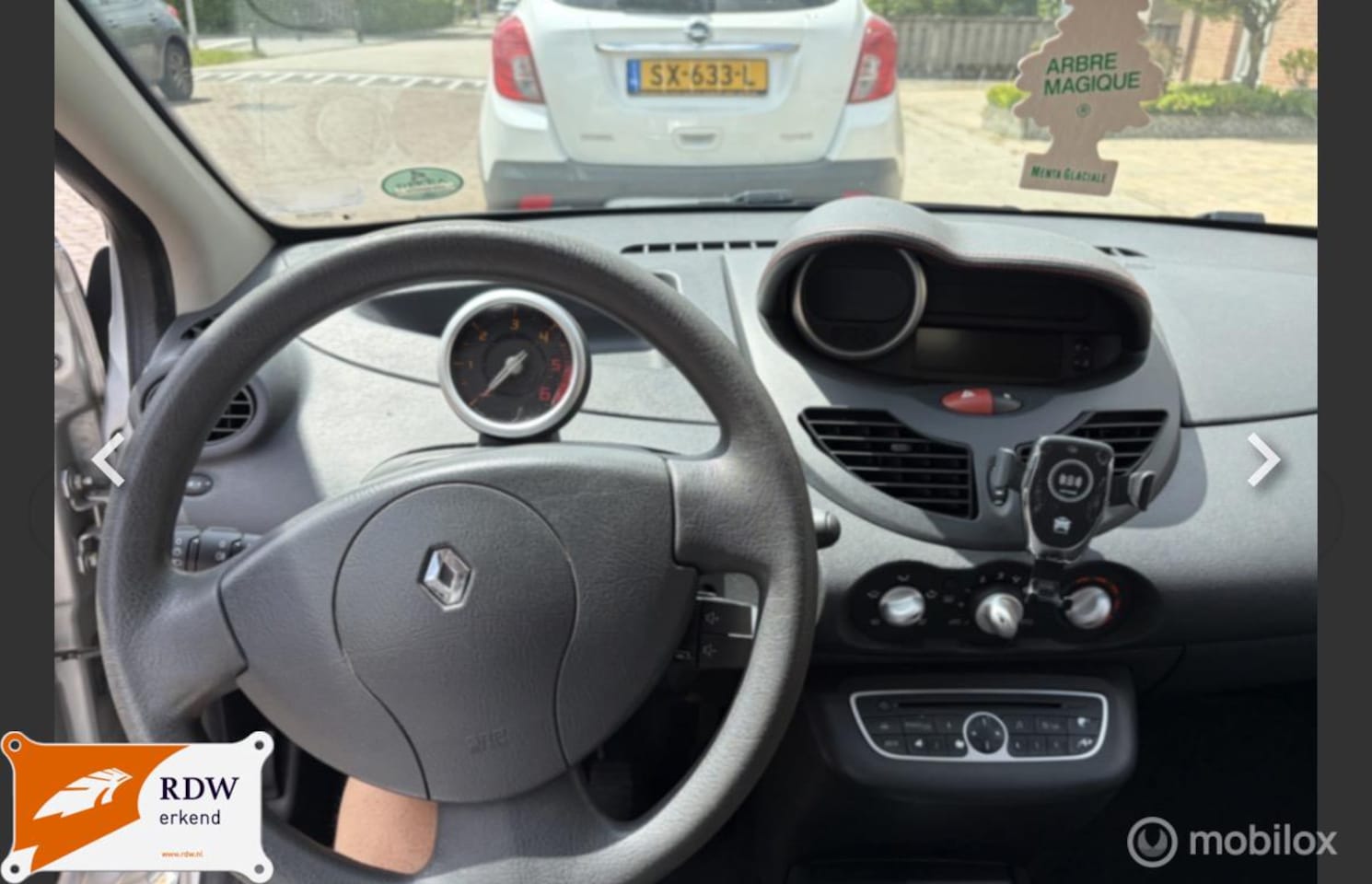 Renault Twingo - 1.5 dCi Night & Day MOOIE AUTO - AutoWereld.nl