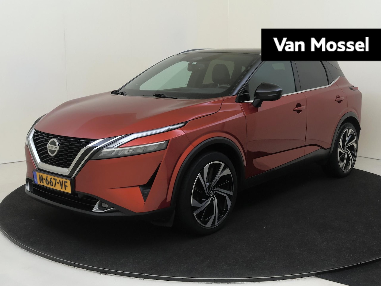 Nissan Qashqai - 1.3 MHEV Xtronic Tekna Plus | Stoel, stuur en voorruit verwarming | Bose Audio | Head-up D - AutoWereld.nl