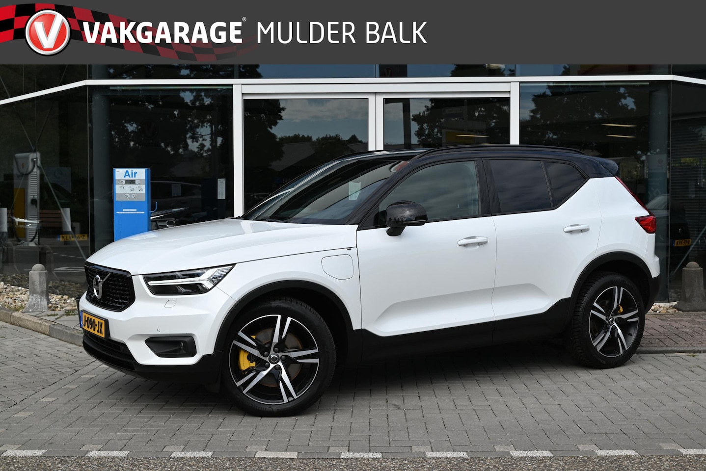 Volvo XC40 - 1.5 T5 Recharge R-Design SOH 84,15% - AutoWereld.nl