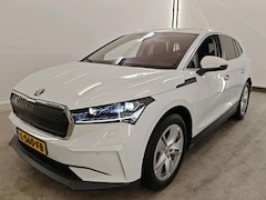 Skoda Enyaq iV - 80 (90% SOH) I SCHUIF/KANTELDAK I STOELVERWARMING I LEDEREN SPORTSTOELEN I P-CAMERA