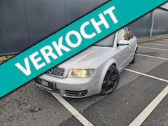 Audi S4 - Limousine 4.2 V8 quattro SCHUIFDAK YOUNGTIMER