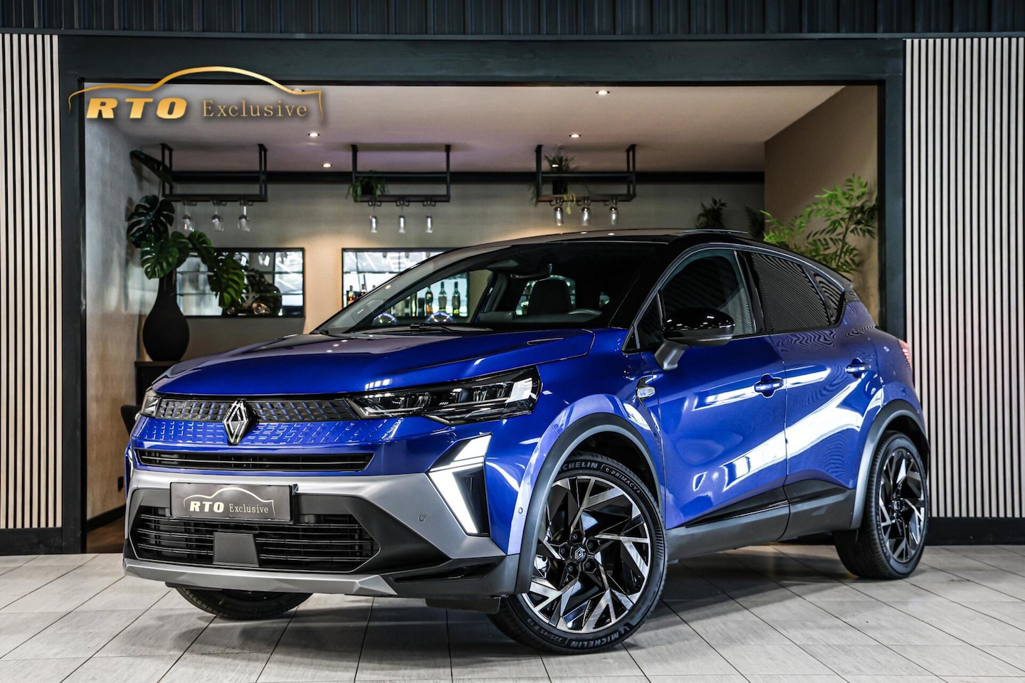 Renault Captur - 1.6 E-Tech full hybrid 145 esprit Alpine PANO CAMERA CARPLAY NAVI ADAPTIEF CRUISE. - AutoWereld.nl