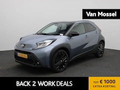Toyota Aygo X - 1.0 VVT-i MT Premium | JBL Audio | Camera | Stoelverwarming | Lichtmetalen Velgen 18'' | P