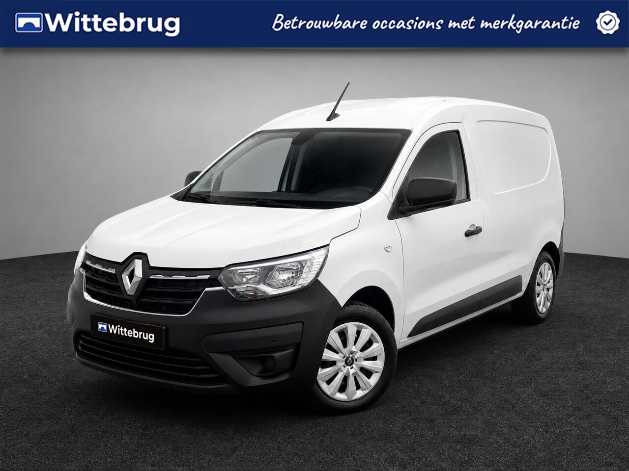 Renault Express - 1.5 dCi 95pk Comfort + / Navigatie / Airco / Camera / Parkeersensoren / Trekhaak - AutoWereld.nl