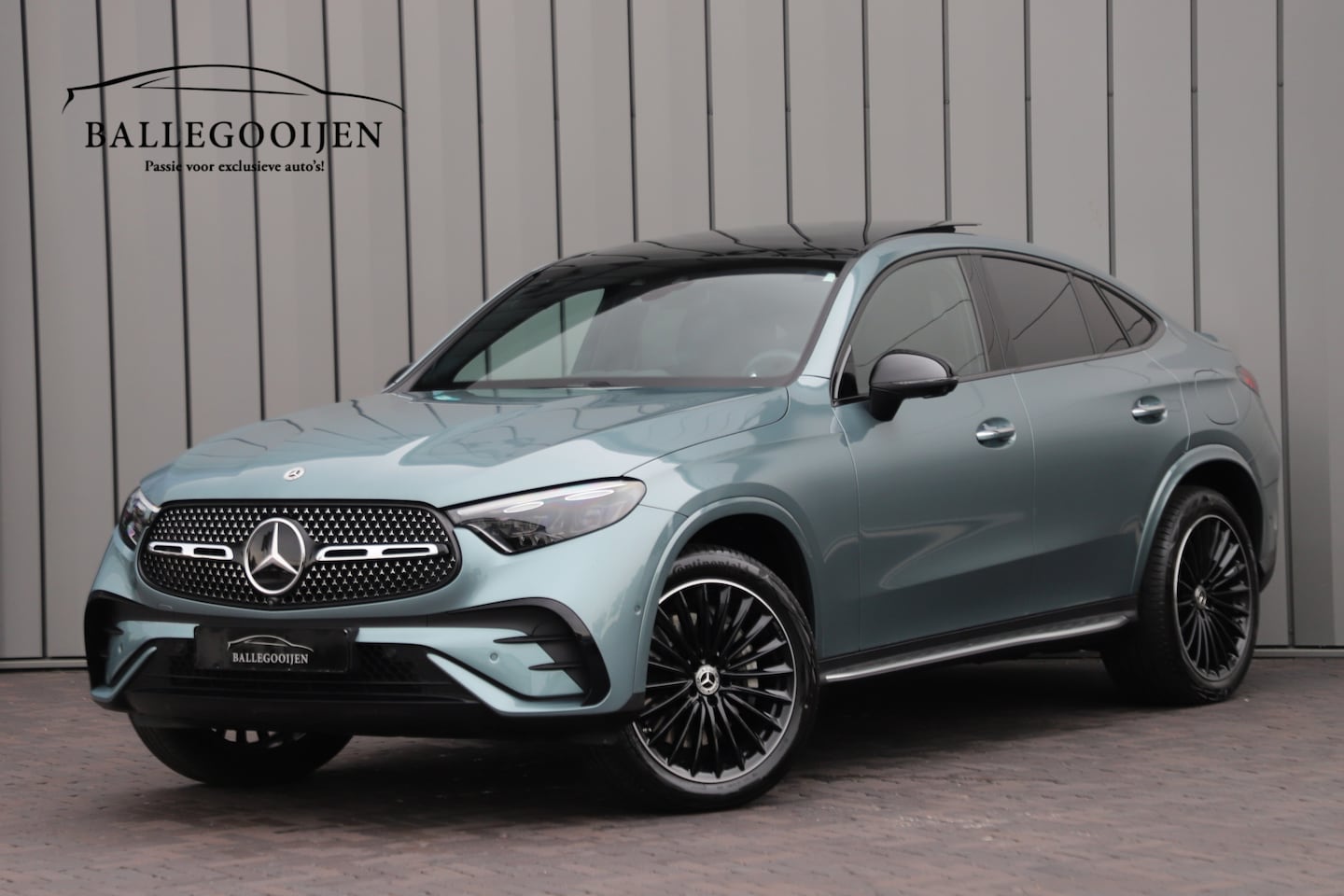 Mercedes-Benz GLC-klasse Coupé - 400e AMG 4-Matic | 381PK | Head-up | Burmester | Memory | Distronic+ | Leder | Pano | Digi - AutoWereld.nl